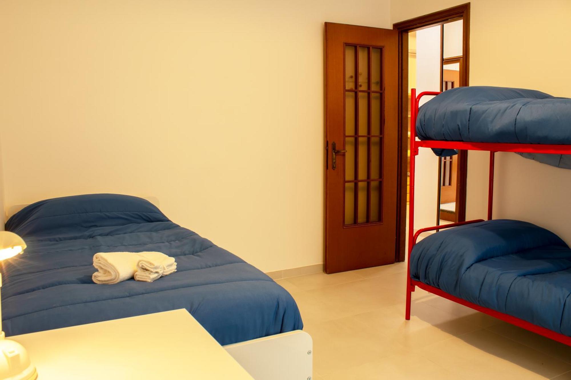 100 Metri Dal Mare Relax A Due Passi Dal Centro Apartment Finale Ligure Exterior photo